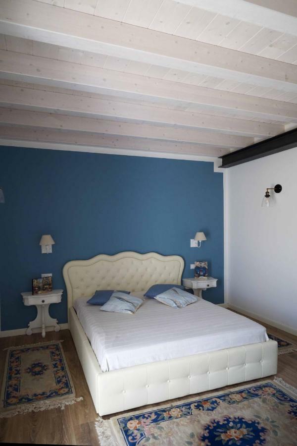 Il Nido Rifatto Bed & Breakfast Laigueglia Bagian luar foto