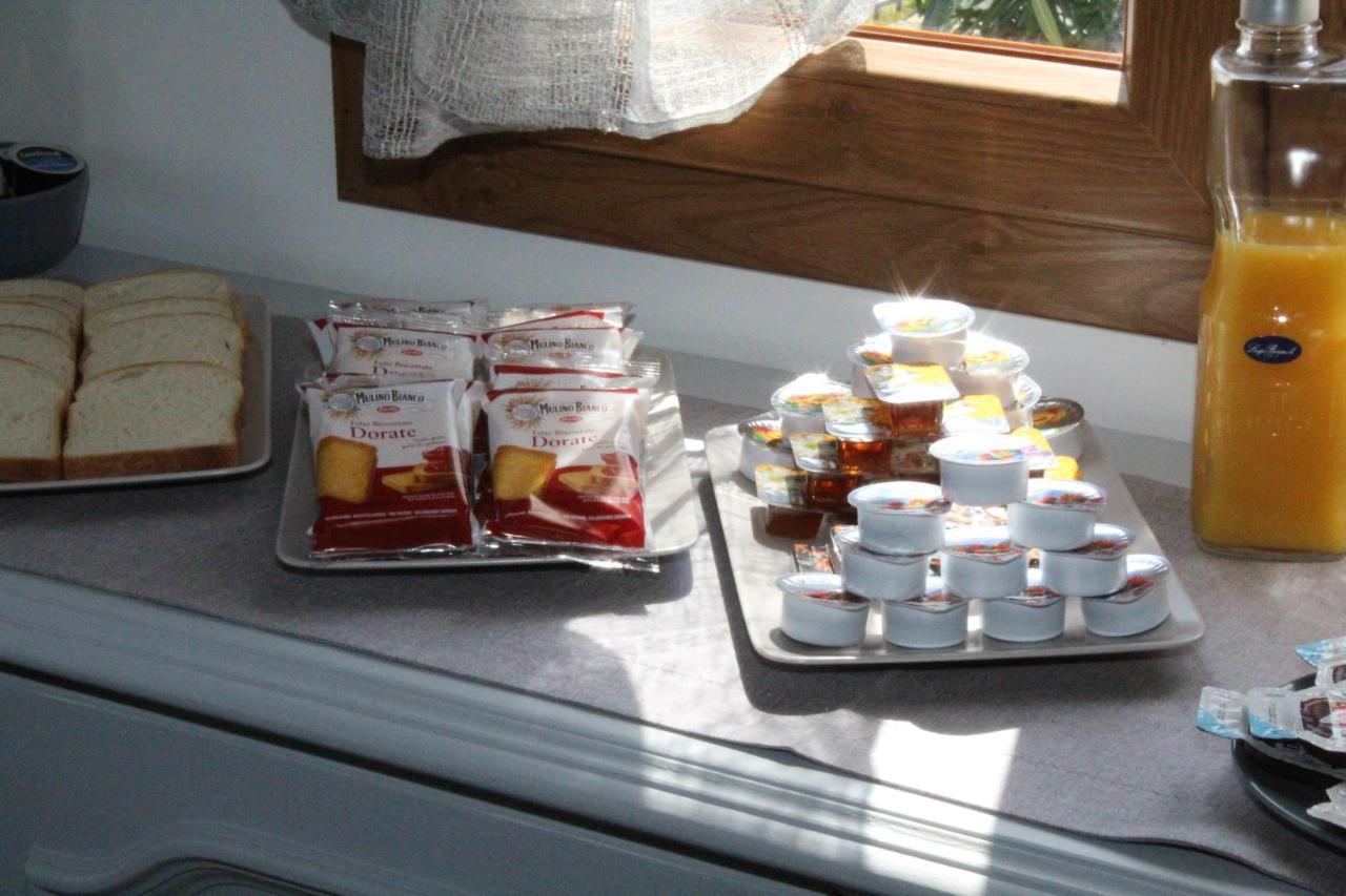 Il Nido Rifatto Bed & Breakfast Laigueglia Bagian luar foto