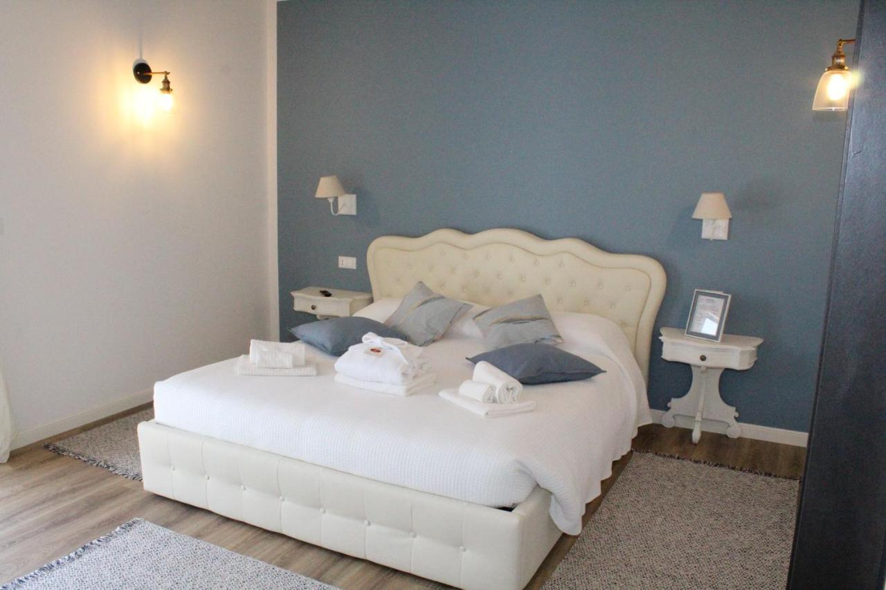 Il Nido Rifatto Bed & Breakfast Laigueglia Bagian luar foto
